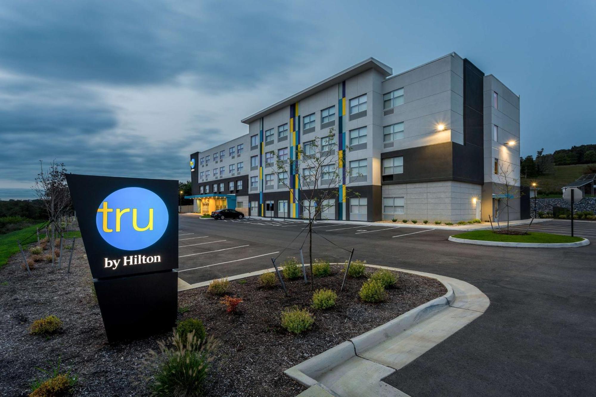Hotel Tru By Hilton Radford Christiansburg Exterior foto